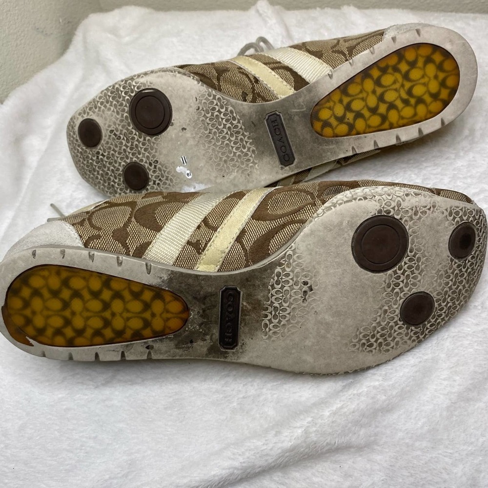 Coach sneaker shoes size 8 - Picture 5 of 8